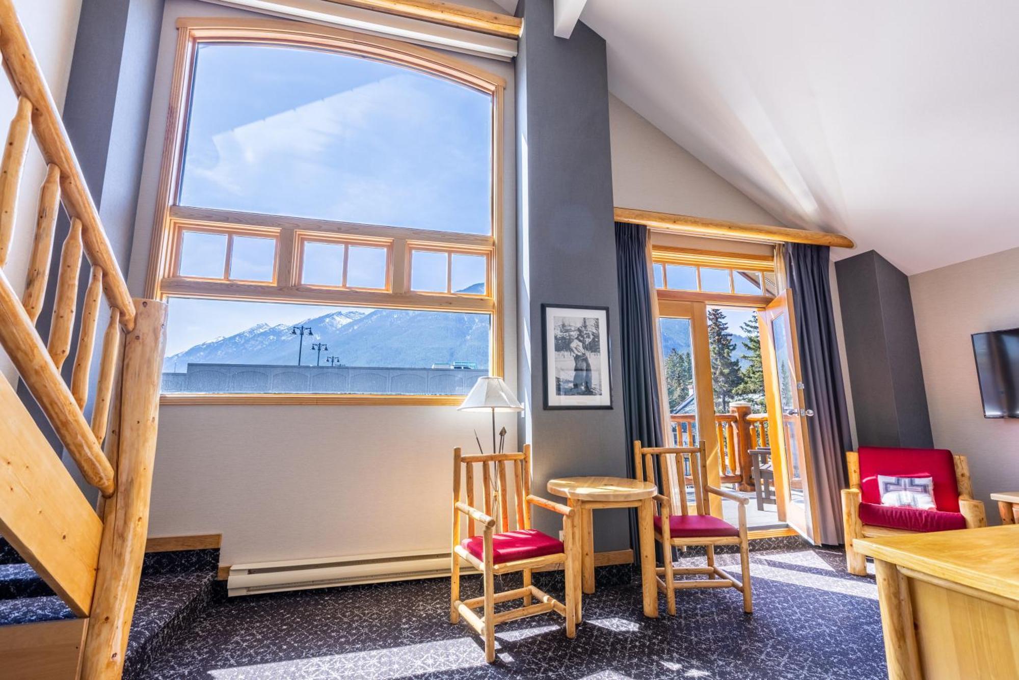 Brewster Mountain Lodge Банф Экстерьер фото